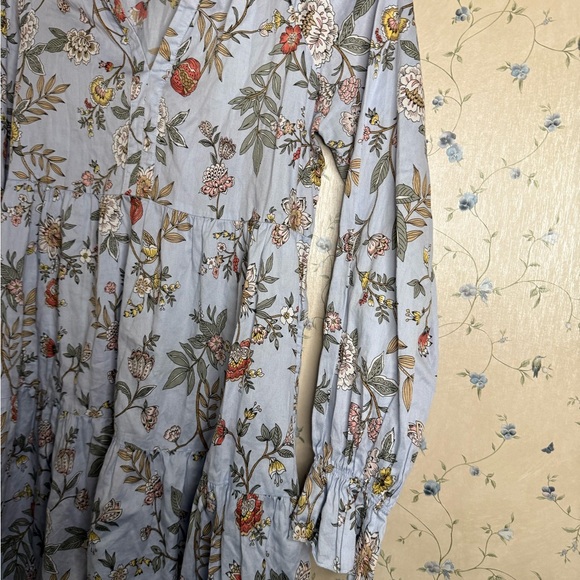 Gal Meets Glam collection Allie tiered floral print shift dress mist periwinkle - Picture 6 of 9